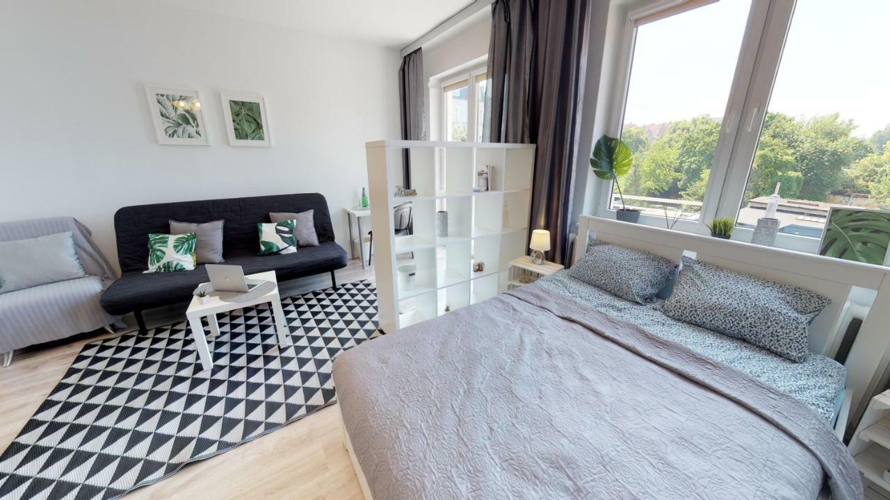 New Whitehouse Rooms Гданськ Екстер'єр фото